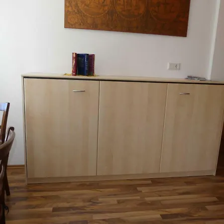 Holzerstube 3*