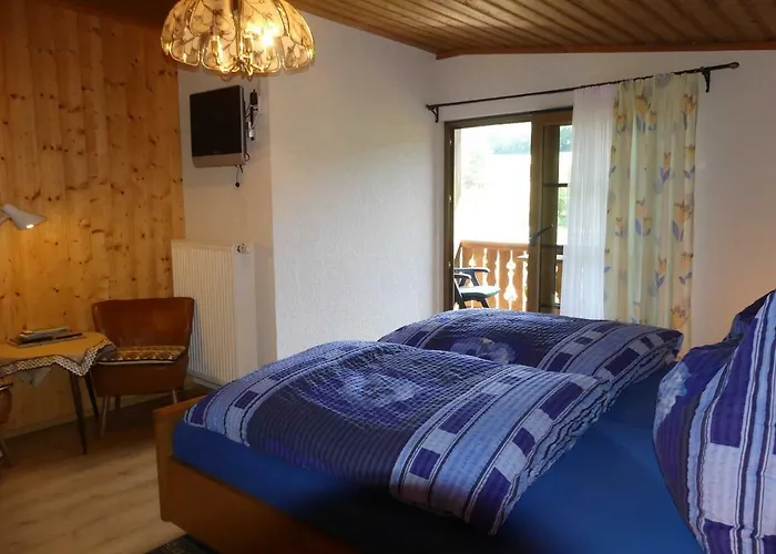 Holzerstube Гостевой дом 3*