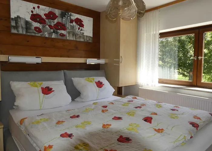 Holzerstube Гостевой дом Оберцент