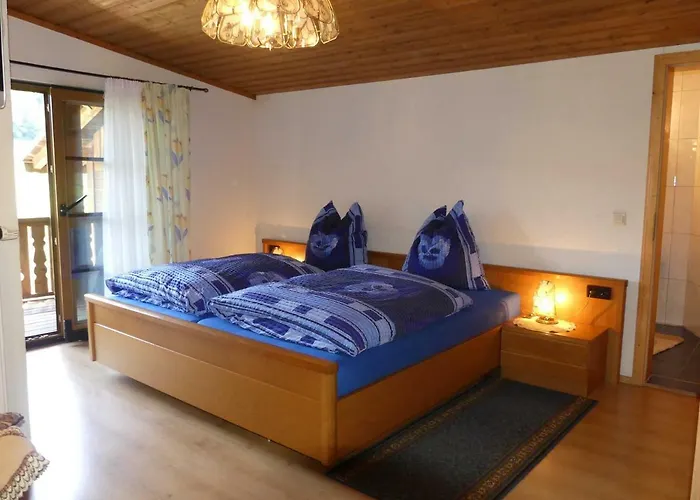 Гостевой дом Holzerstube Оберцент